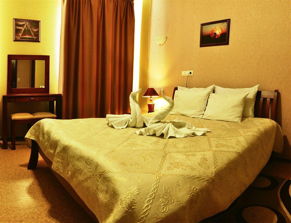 Hotel An-2 Харків Екстер'єр фото