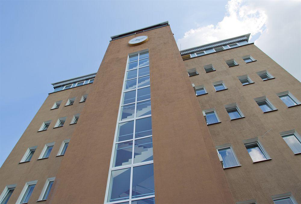Hotel An-2 Харків Екстер'єр фото