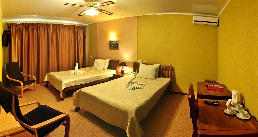 Hotel An-2 Харків Екстер'єр фото
