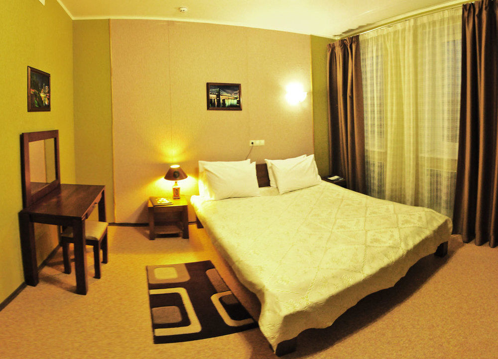 Hotel An-2 Харків Екстер'єр фото