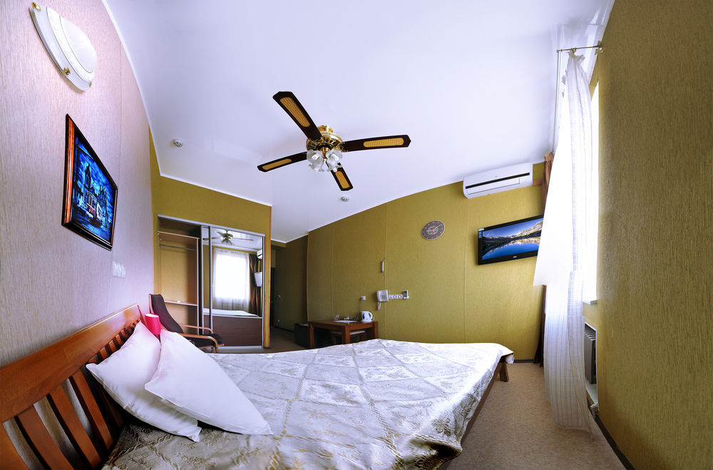 Hotel An-2 Харків Екстер'єр фото