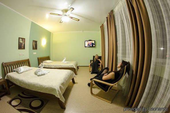 Hotel An-2 Харків Екстер'єр фото
