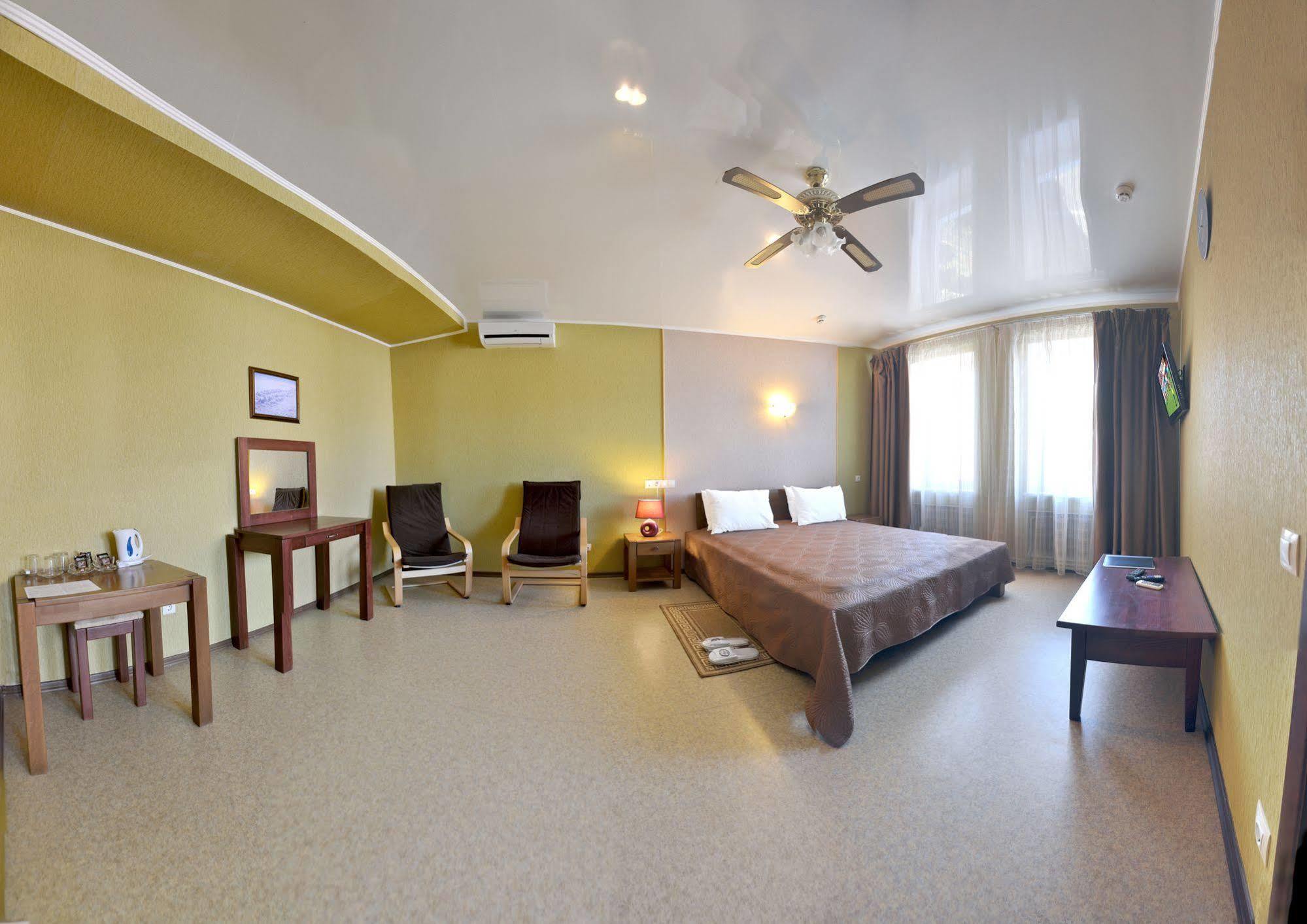 Hotel An-2 Харків Екстер'єр фото