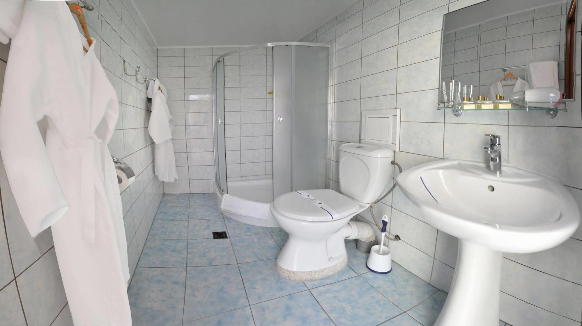 Hotel An-2 Харків Екстер'єр фото