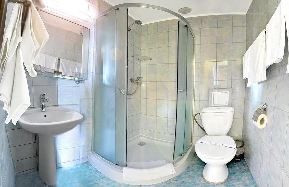 Hotel An-2 Харків Екстер'єр фото